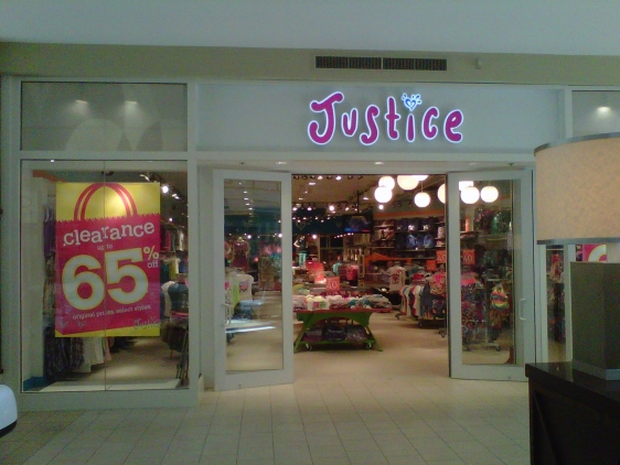 Justice- Danbury Fair Mall