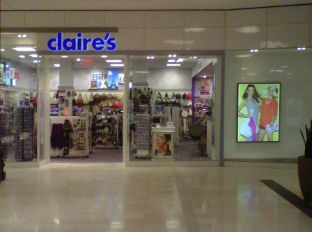 claire's trumbull